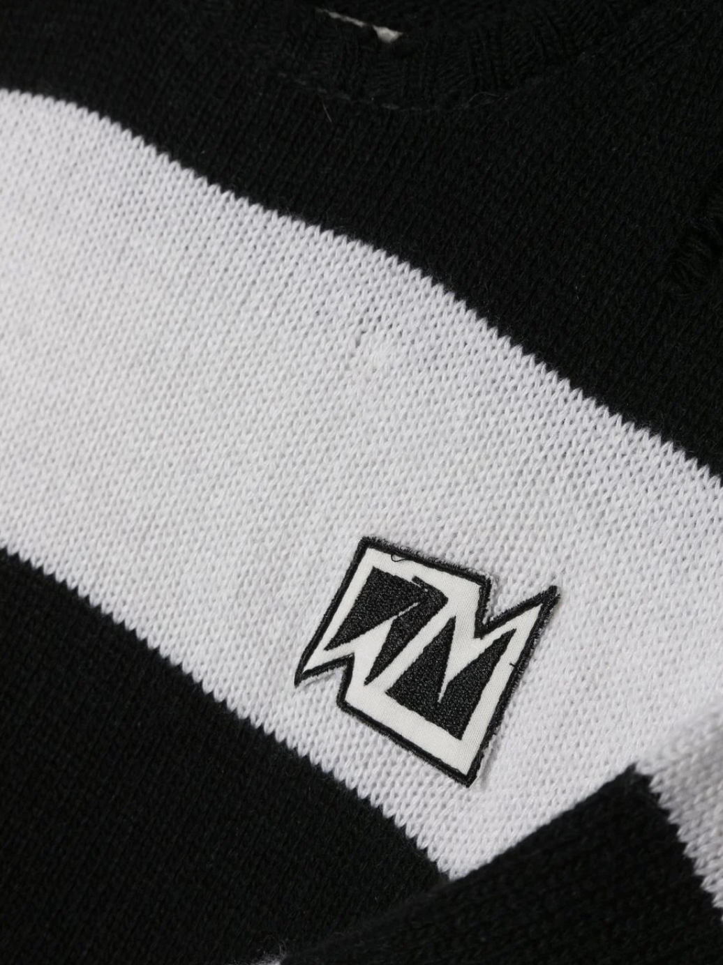 Maglione con appplicazione NU3547 BLACK NUNUNU
