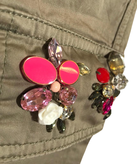 Pantraloni verdi tasche e patch