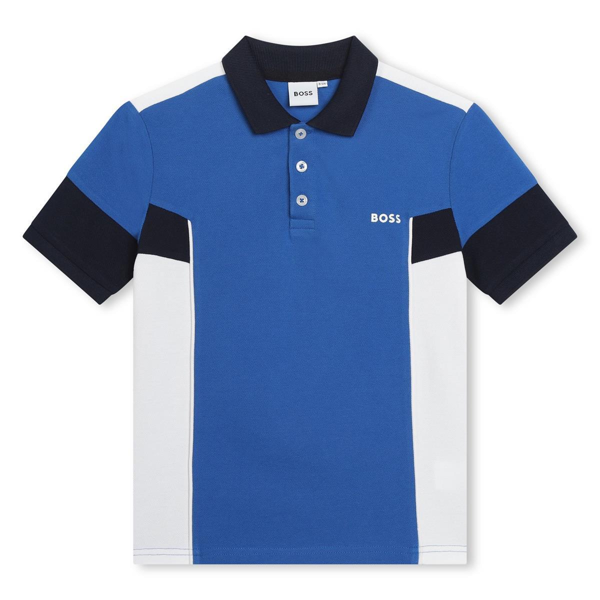 Completo di pantaloncini e polo