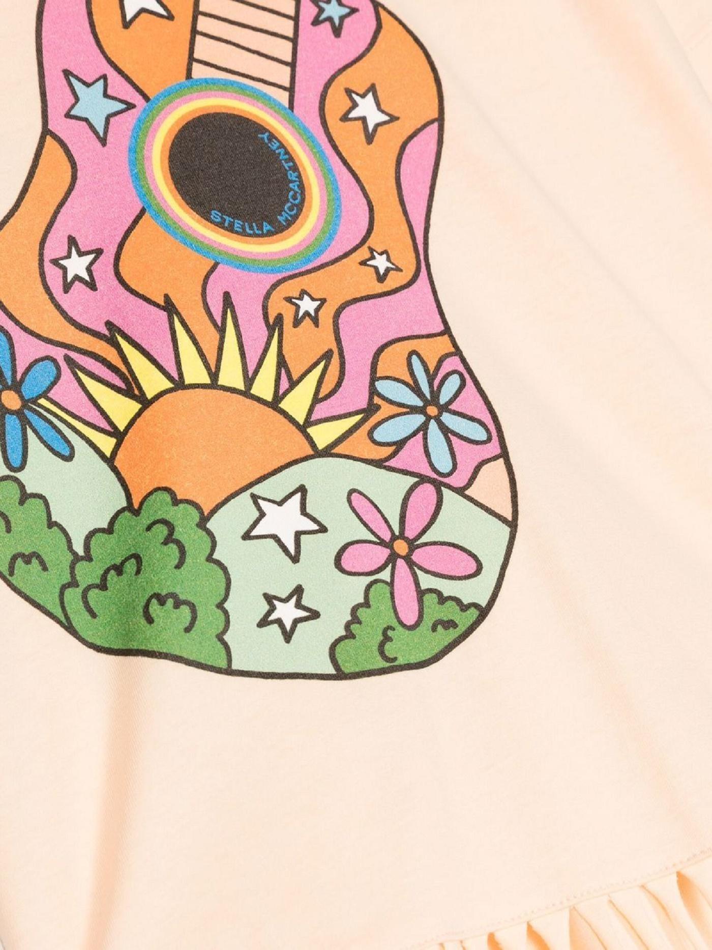 T-shirt con stampa grafica