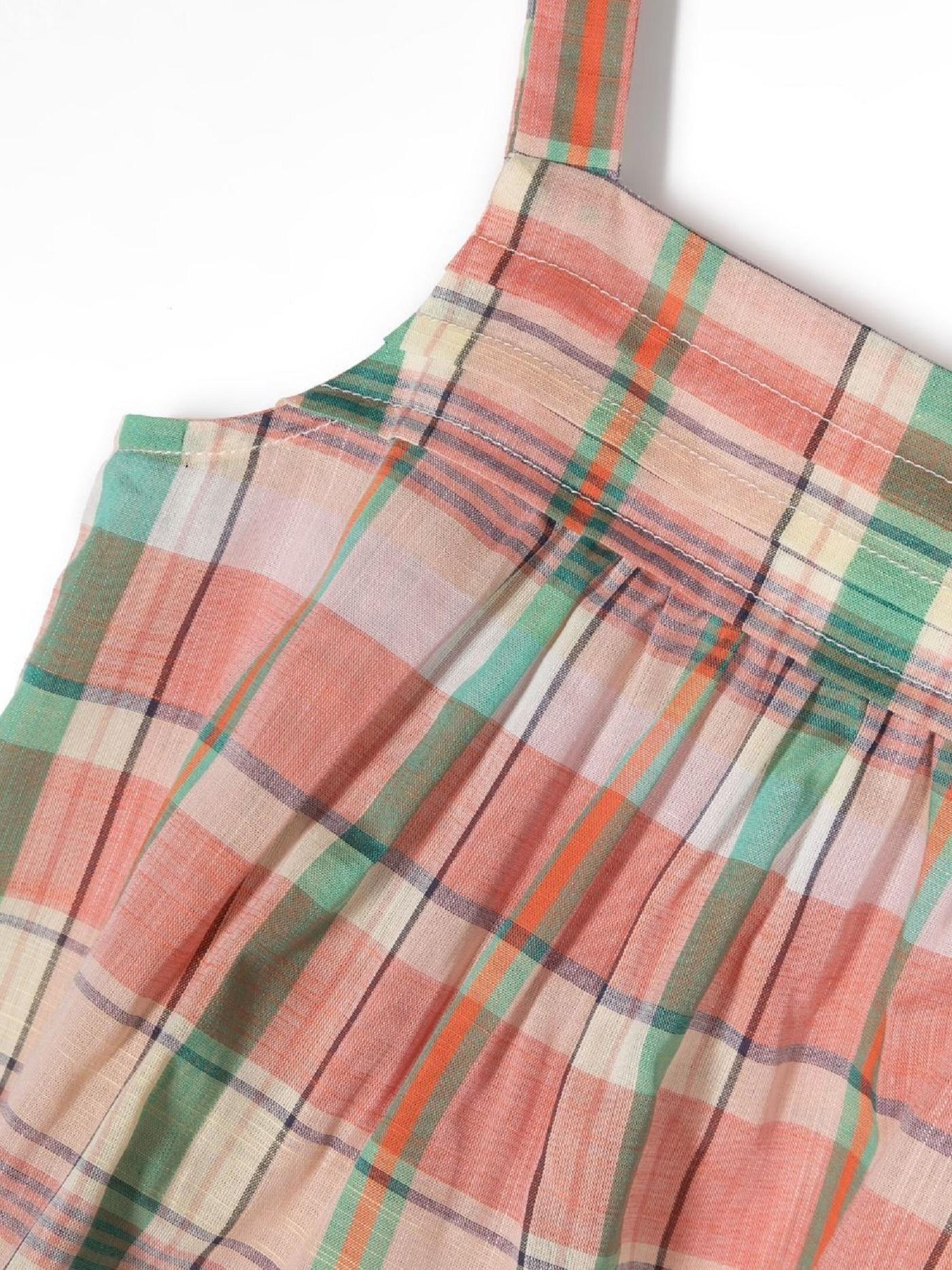 Blusa con scollo quadrato