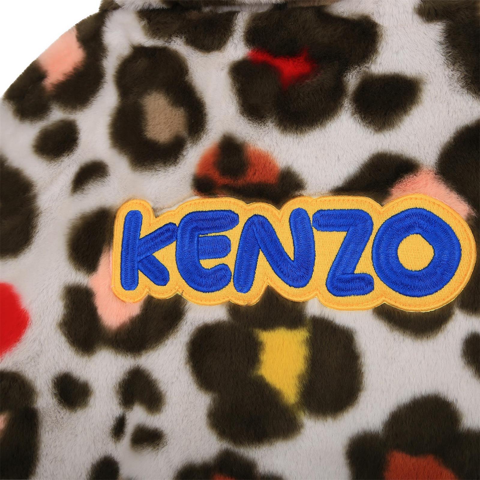 Cappotto con ricamo