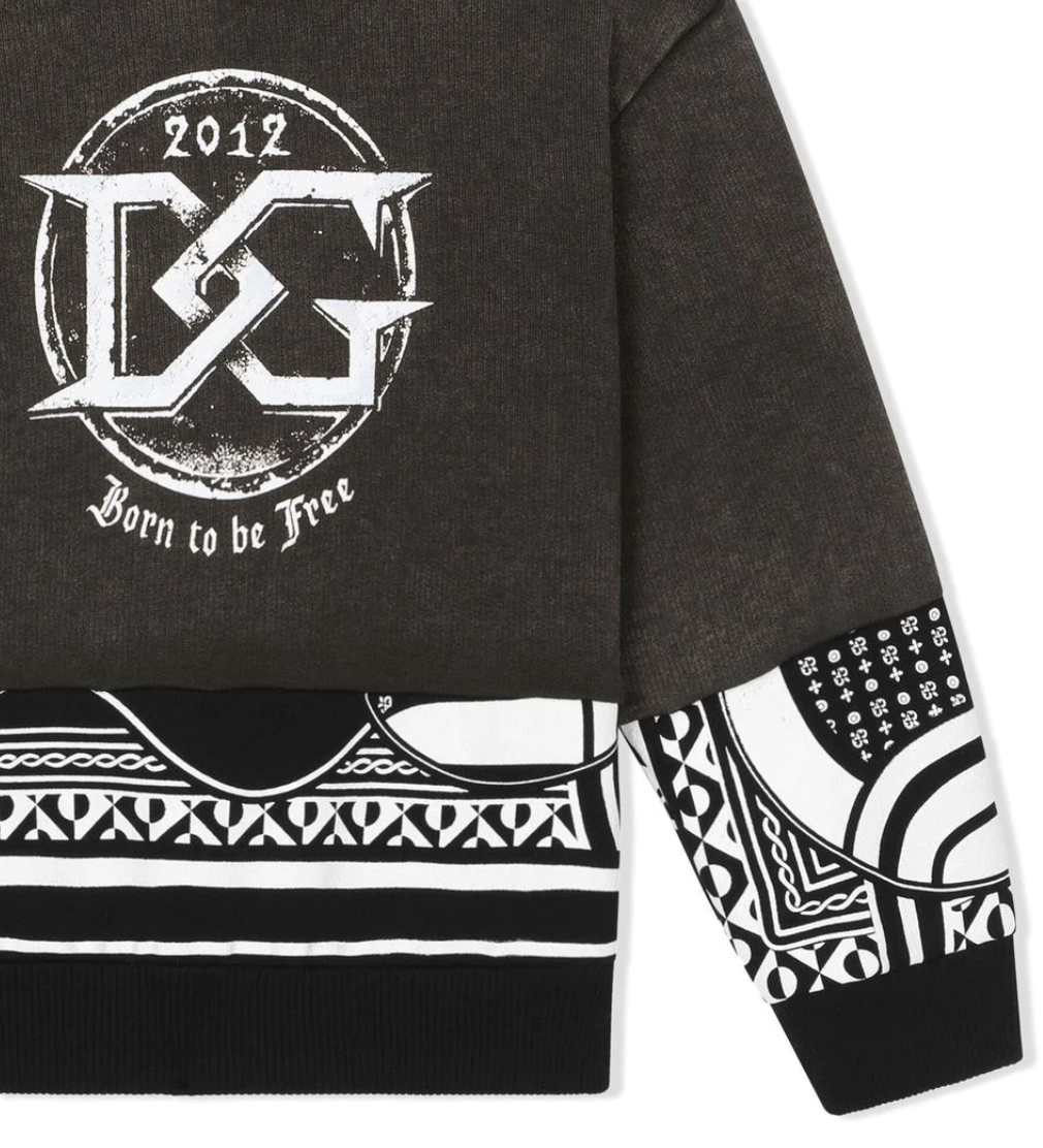 Felpa con design patchwork